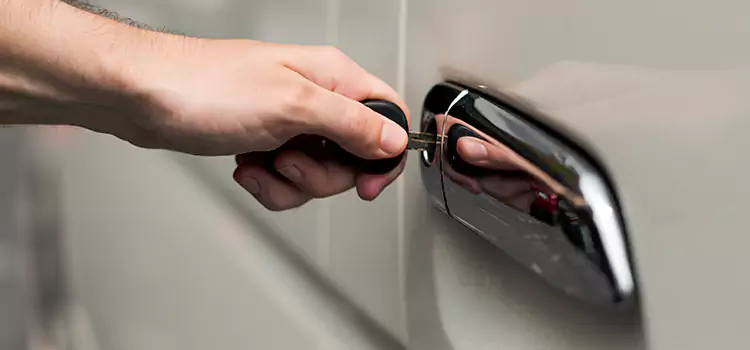 Why Choose Our Auto Locksmith Team in Bayonne, NJ?